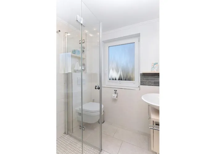 Rosenstrasse 3-5 Meeresglitzern